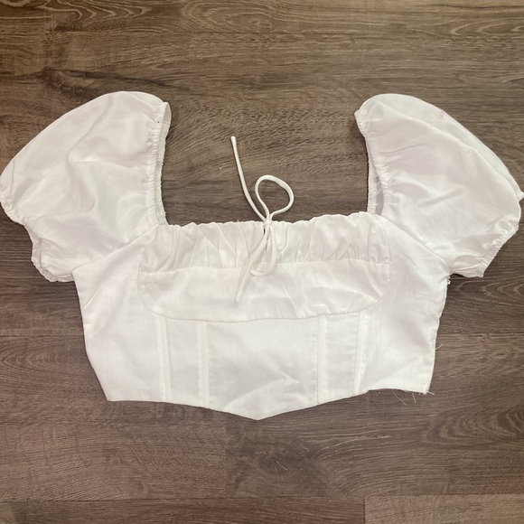 NWT peasant crop top - Picture 2 of 6